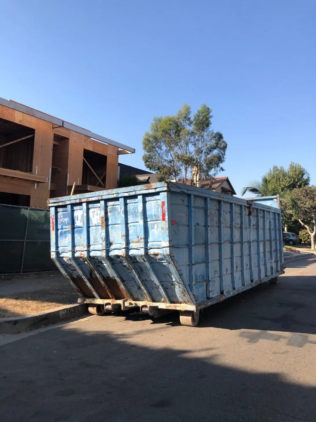 GoldenCoast Dumpster Rental Sacramento in Sacramento