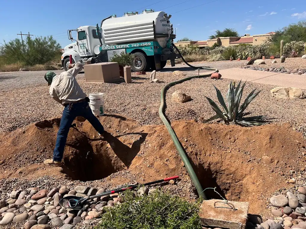 Gross Septic Pumping in Tucson