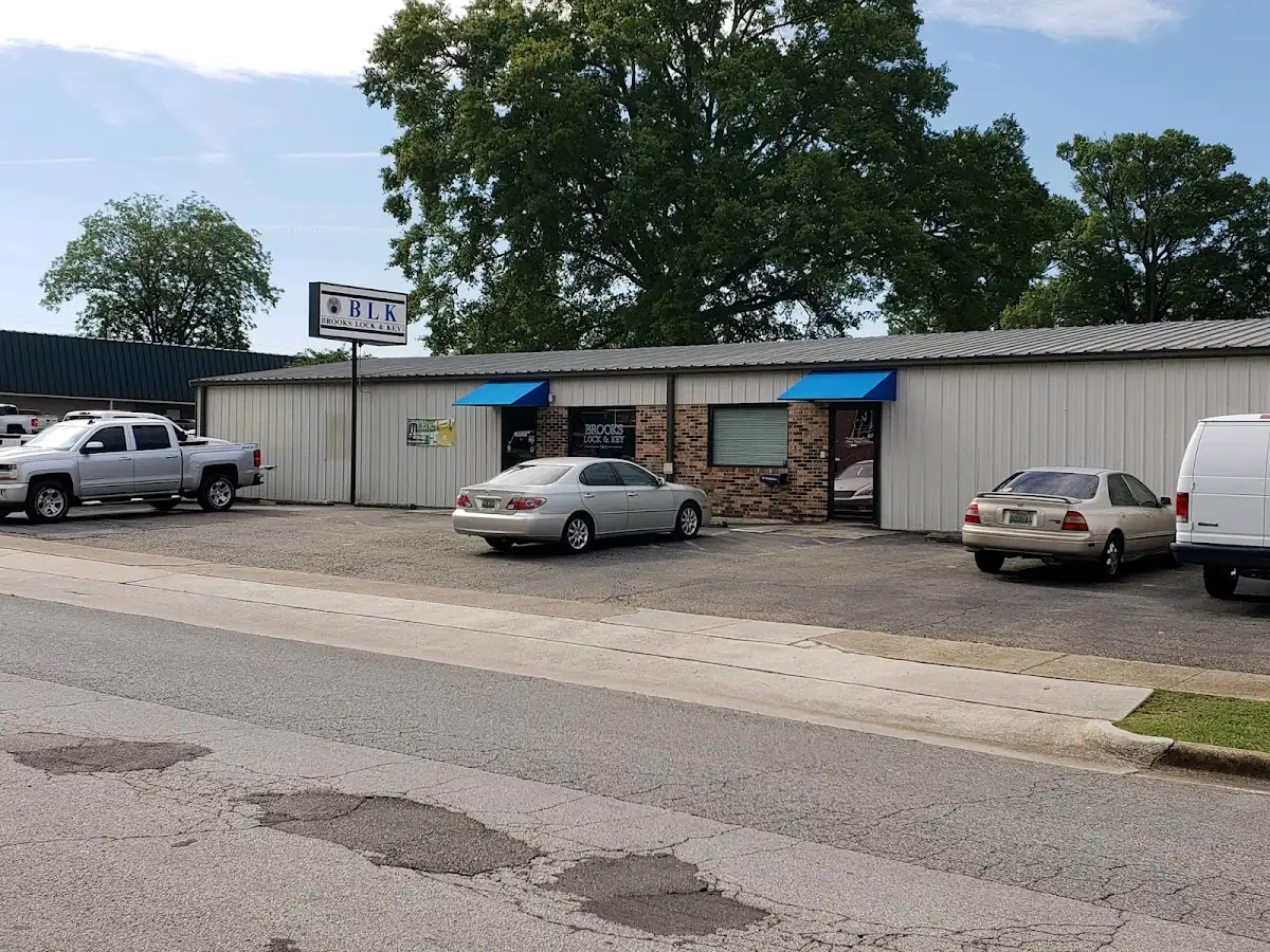 Brook's Lock and Key, Inc in Huntsville