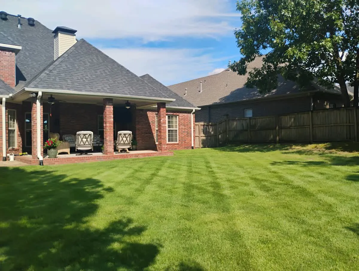 Apex Lawns in Little Rock