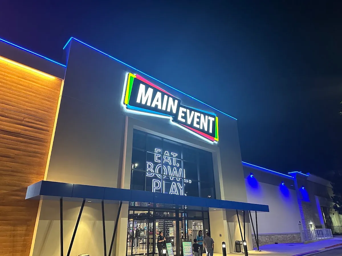 Main Event Little Rock in Little Rock