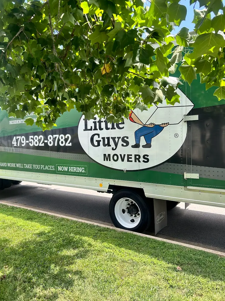 Little Guys Movers Fayetteville in Fayetteville