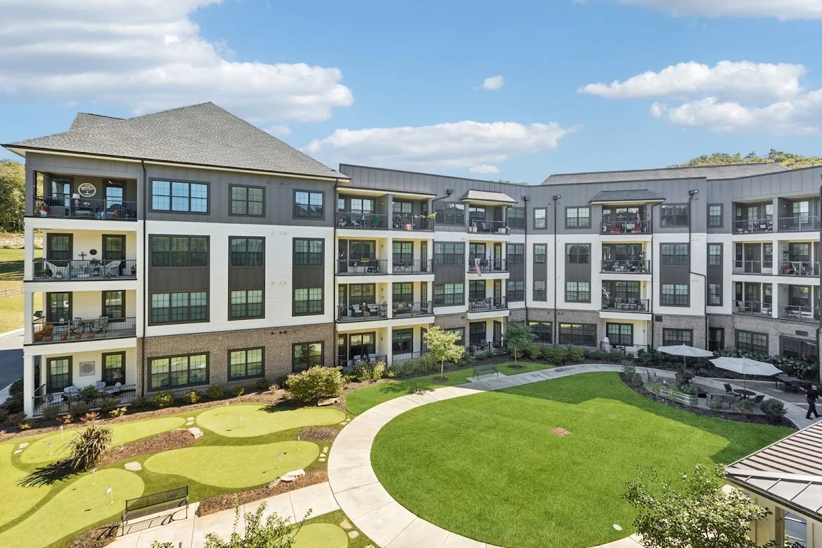 Fleming Farms Senior Living in Huntsville