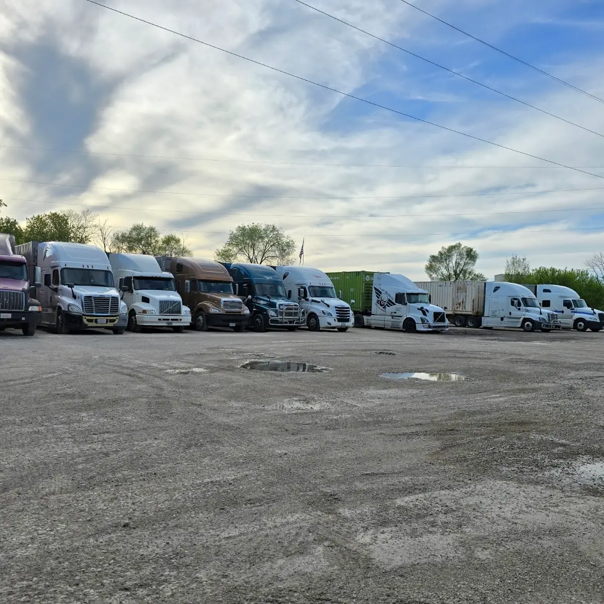 Real Transport Inc in Milwaukee
