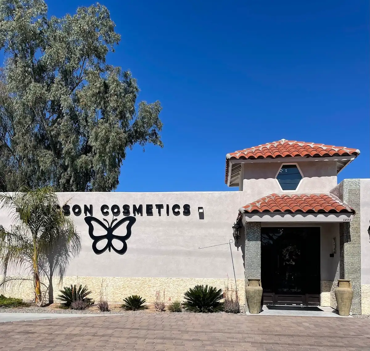 Tucson Cosmetics in Tucson