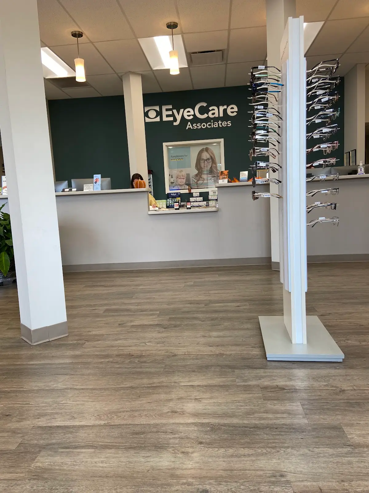 EyeCare Associates in Birmingham