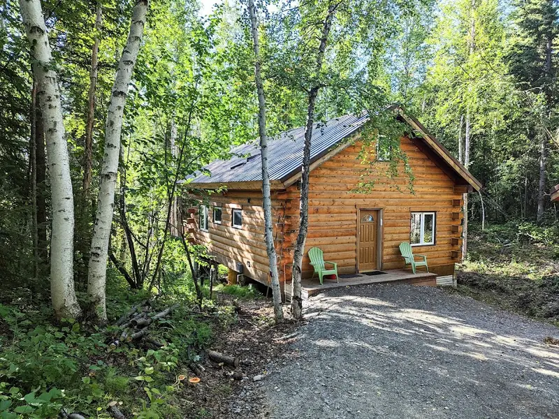 Magnetic North Realty LLC in Fairbanks