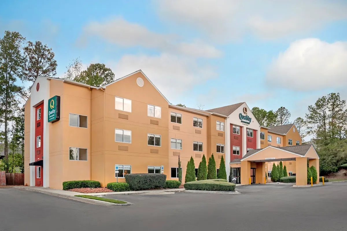 Quality Inn & Suites Birmingham - Highway 280 in Birmingham