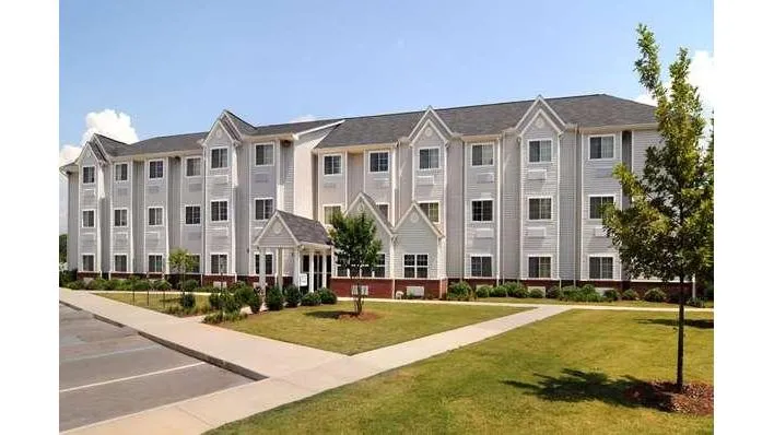 Microtel Inn & Suites by Wyndham Huntsville in Huntsville