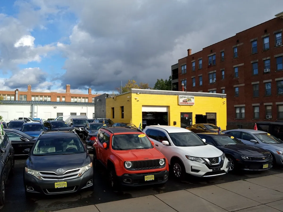 Hartford Auto Center in Hartford
