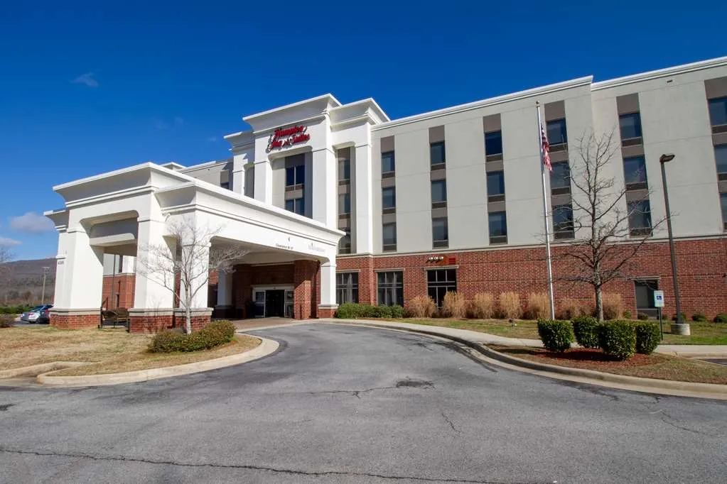 Hampton Inn & Suites Huntsville Hampton Cove in Huntsville