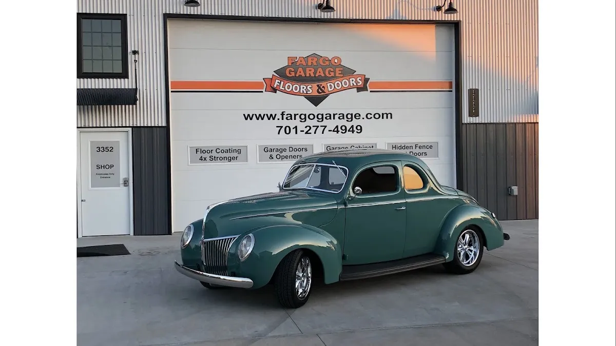 Fargo Garage Floors & Doors in Fargo