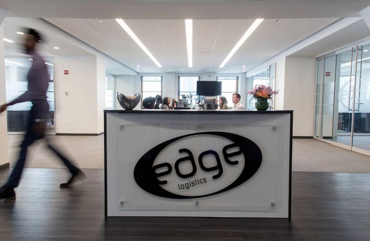 Edge Logistics in Chicago