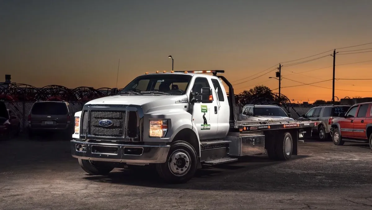 Freeway Towing & Storage - Biltmore in Phoenix
