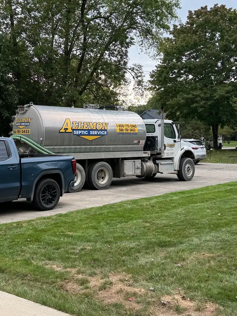 Allemon Septic Service in Detroit