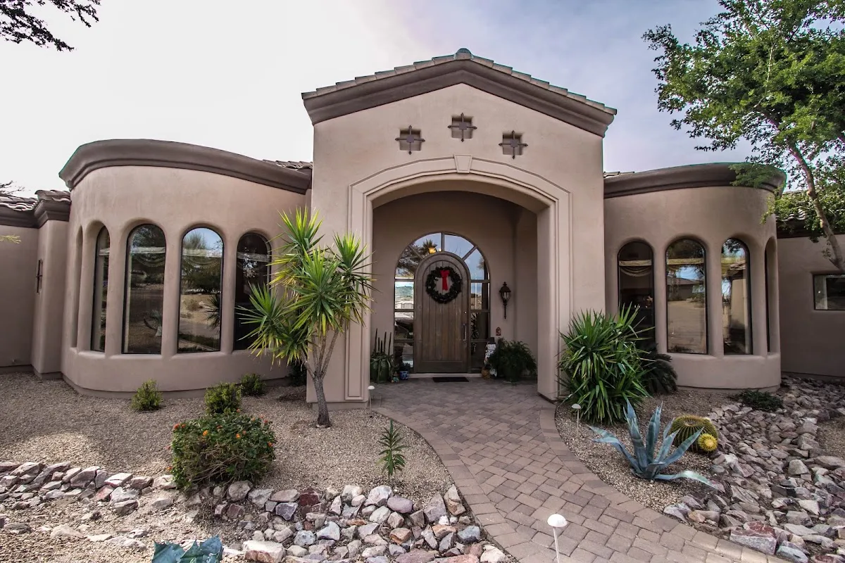 Red Rock Painting llc in Phoenix