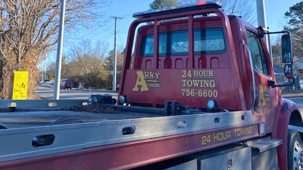 Arky Towing in Fayetteville