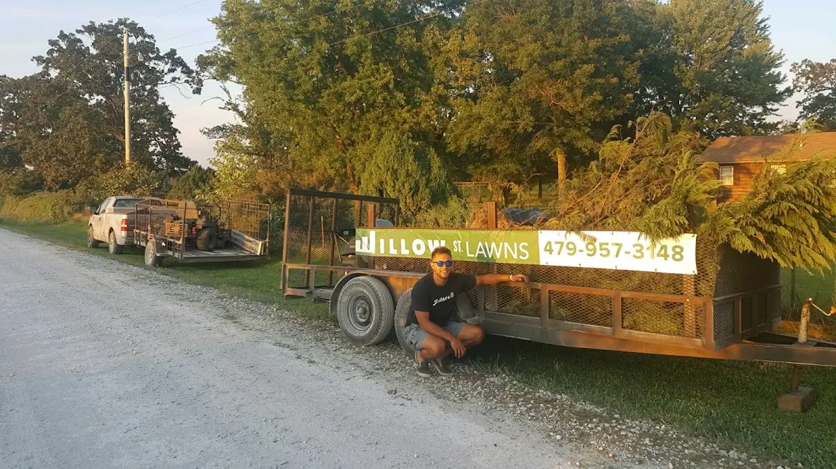 Willow St. Lawns | Lawn Care & Landscaping Services in Fayetteville
