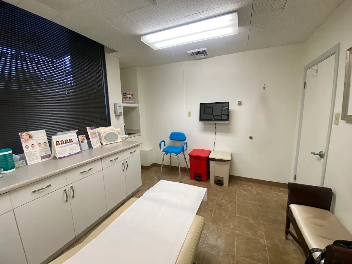 Westchester Dermatology Medical Clinic in Los Angeles