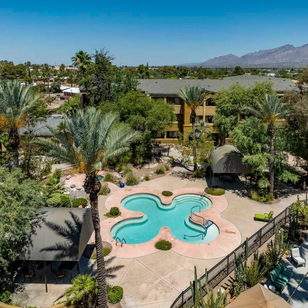Broadway Proper Assisted & Senior Living in Tucson