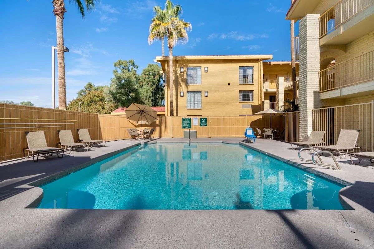 La Quinta Inn by Wyndham Phoenix Sky Harbor Airport in Phoenix