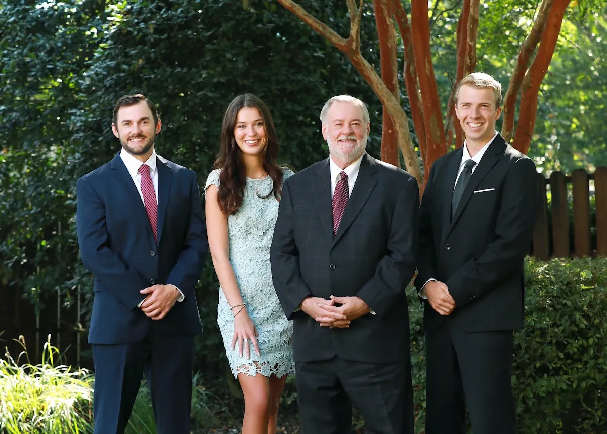 Oak Tree Financial Services, LLC in Huntsville