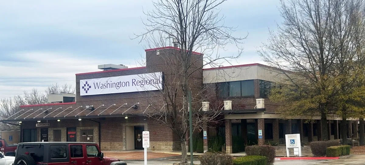 Washington Regional Emergency Department - Physicians' Specialty Hospital in Fayetteville