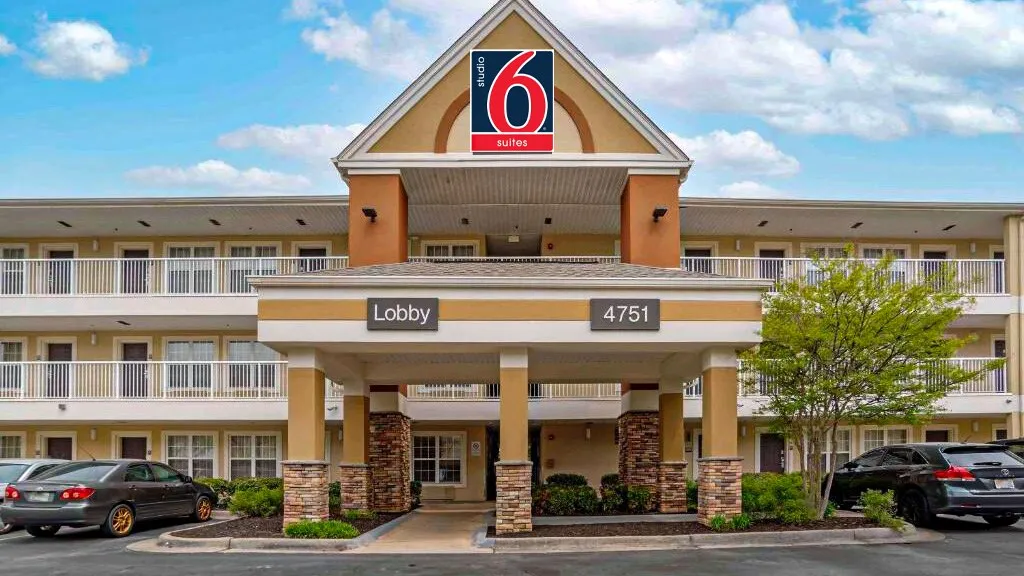 Studio 6 Extended stay Huntsville, AL - US Space & Rocket Center in Huntsville