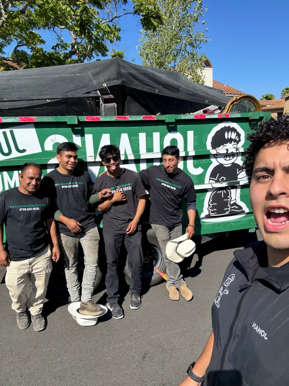 Johan's Junk Removal and Hauling Inc in San Diego