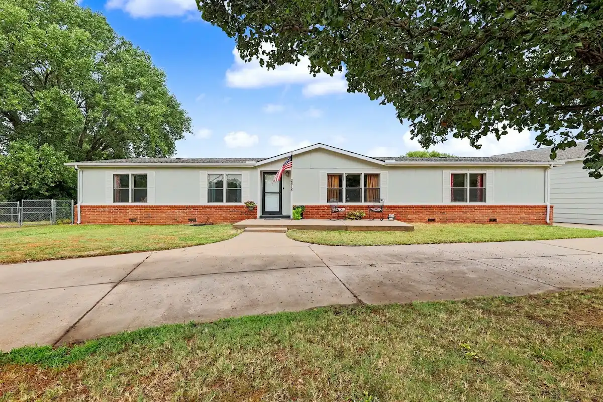 Berkshire Hathaway HomeServices PenFed Realty in Wichita